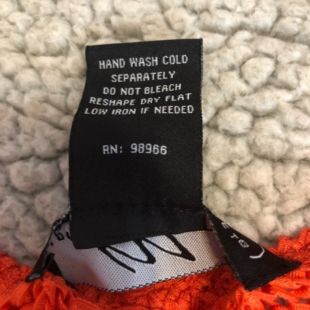 Midnight Velvet Orange sweater tank top Fringed M - Picture 8 of 8